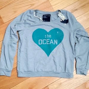 American Eagle grey crew neck light sweatshirt